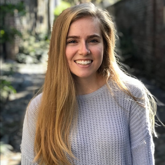 Meet your Posher, Callie - Picture 1 of 1